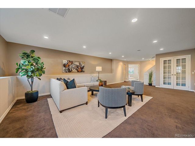 6371 Umber Cir, Arvada, CO 80403