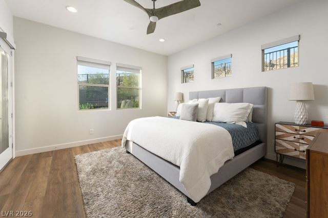 68 Alta Cascata Place, Henderson, NV 89011