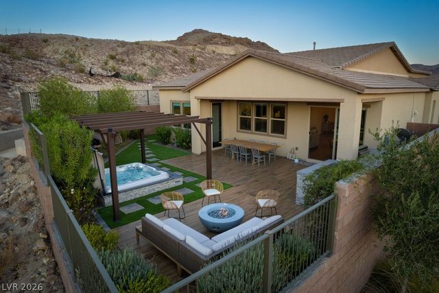 68 Alta Cascata Place, Henderson, NV 89011