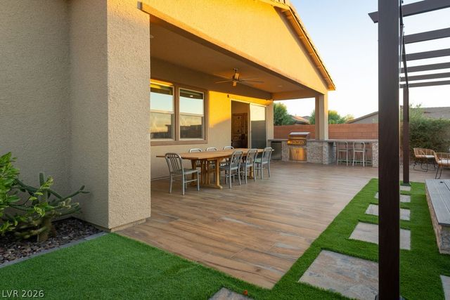 68 Alta Cascata Place, Henderson, NV 89011