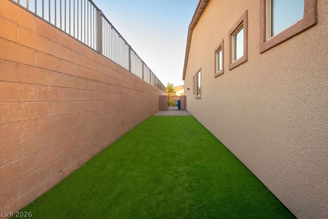 68 Alta Cascata Place, Henderson, NV 89011