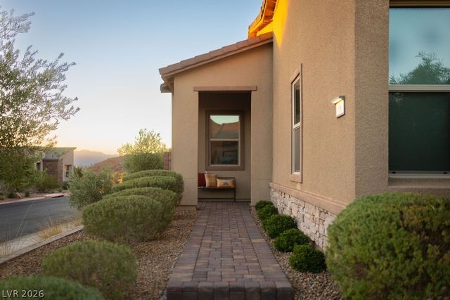 68 Alta Cascata Place, Henderson, NV 89011