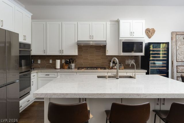 68 Alta Cascata Place, Henderson, NV 89011