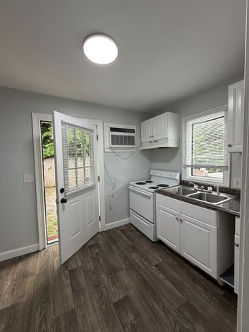 901 28th Ave, N, Nashville, TN 37208
