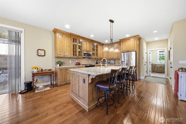 12602 NE 12th Way, Vancouver, WA 98684