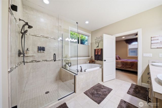 12602 NE 12th Way, Vancouver, WA 98684