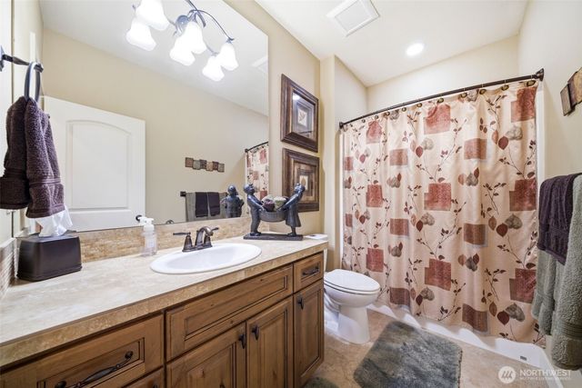12602 NE 12th Way, Vancouver, WA 98684