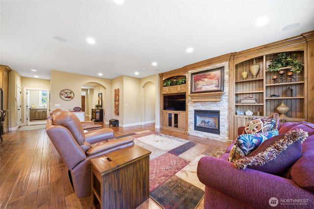 12602 NE 12th Way, Vancouver, WA 98684