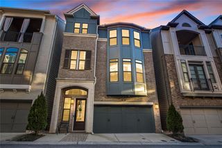 513 NE Broadview NE Place, Atlanta, GA 30324