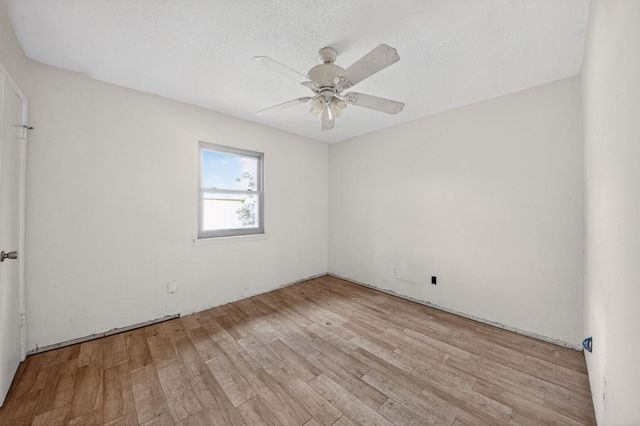 6923 Kearney Drive, Richmond, TX 77469