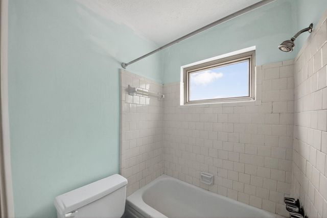 6923 Kearney Drive, Richmond, TX 77469