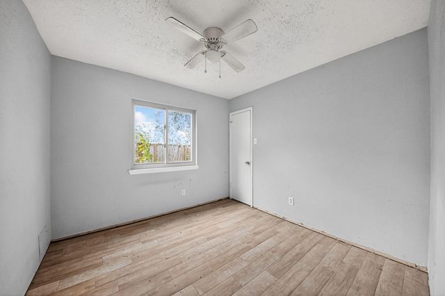 6923 Kearney Drive, Richmond, TX 77469