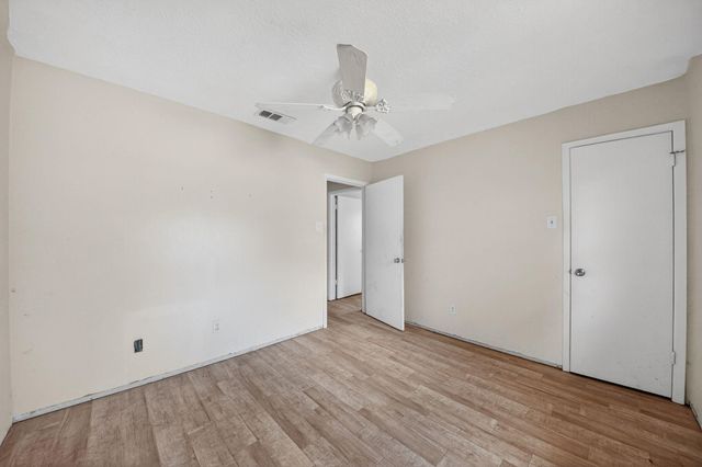 6923 Kearney Drive, Richmond, TX 77469