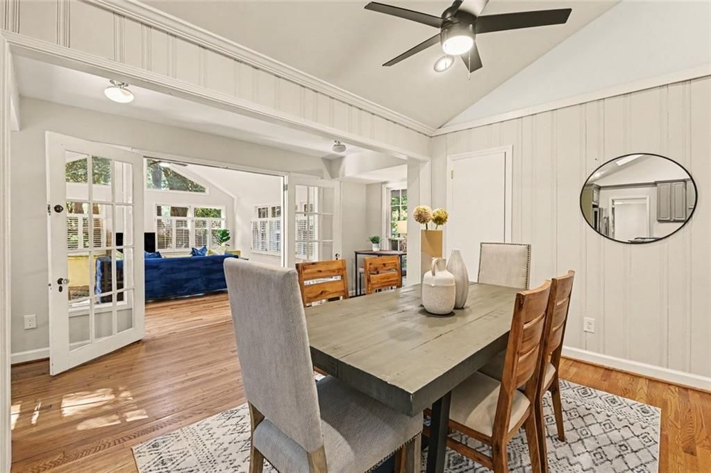Image 5 of property listing at 905 Homewood Court, Decatur, GA 30033