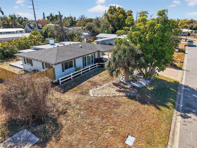 4368 DEERFIELD DRIVE, Sarasota, FL 34233