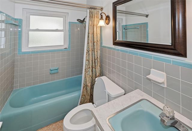 4368 DEERFIELD DRIVE, Sarasota, FL 34233