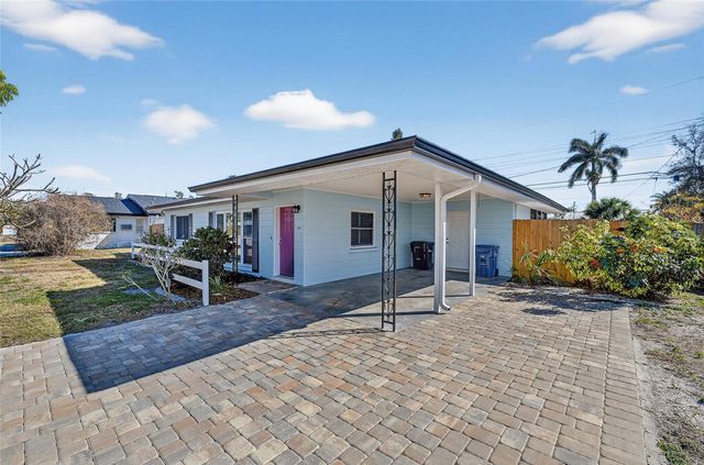 4368 DEERFIELD DRIVE, Sarasota, FL 34233