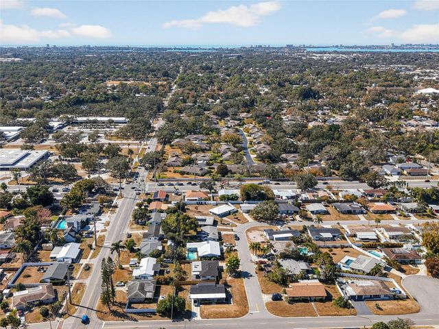 4368 DEERFIELD DRIVE, Sarasota, FL 34233