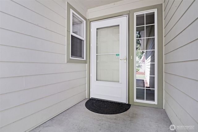 15626 Lindsay Road SE, Yelm, WA 98597