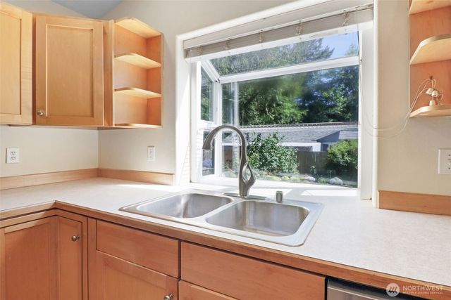 15626 Lindsay Road SE, Yelm, WA 98597