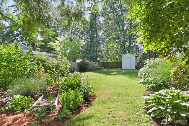 15626 Lindsay Road SE, Yelm, WA 98597
