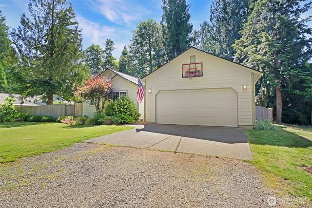 15626 Lindsay Road SE, Yelm, WA 98597