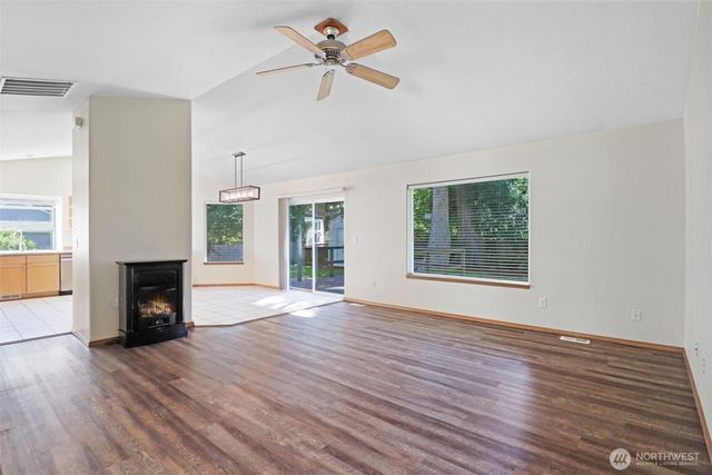 15626 Lindsay Road SE, Yelm, WA 98597
