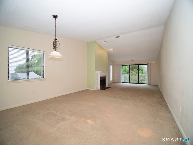 88 Turtle Bay Drive 88, Branford, CT 06405