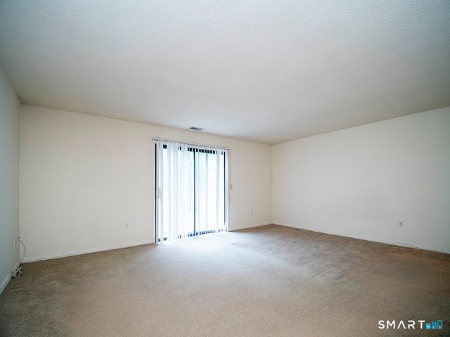 88 Turtle Bay Drive 88, Branford, CT 06405