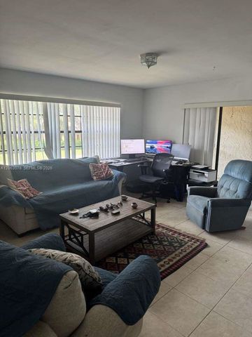 3675 NW 94th Avenue 8J, Sunrise, FL 33351