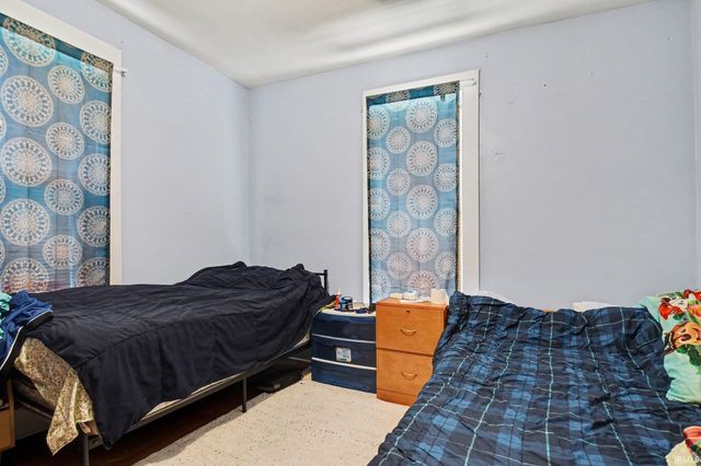 313 S 7th Street, Goshen, IN 46528