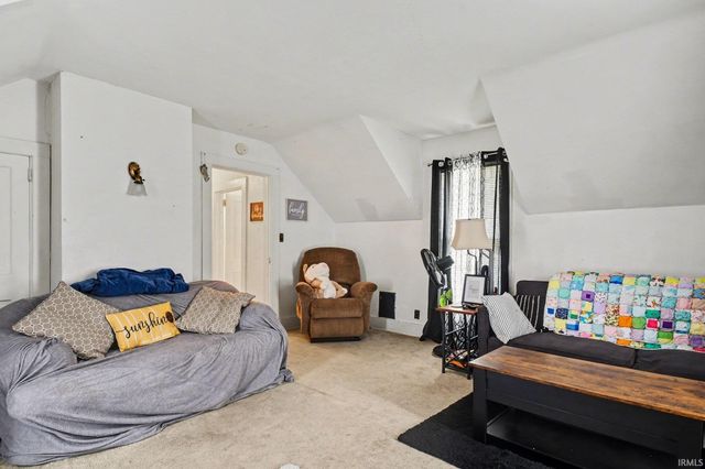 313 S 7th Street, Goshen, IN 46528