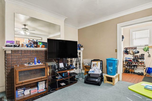 313 S 7th Street, Goshen, IN 46528
