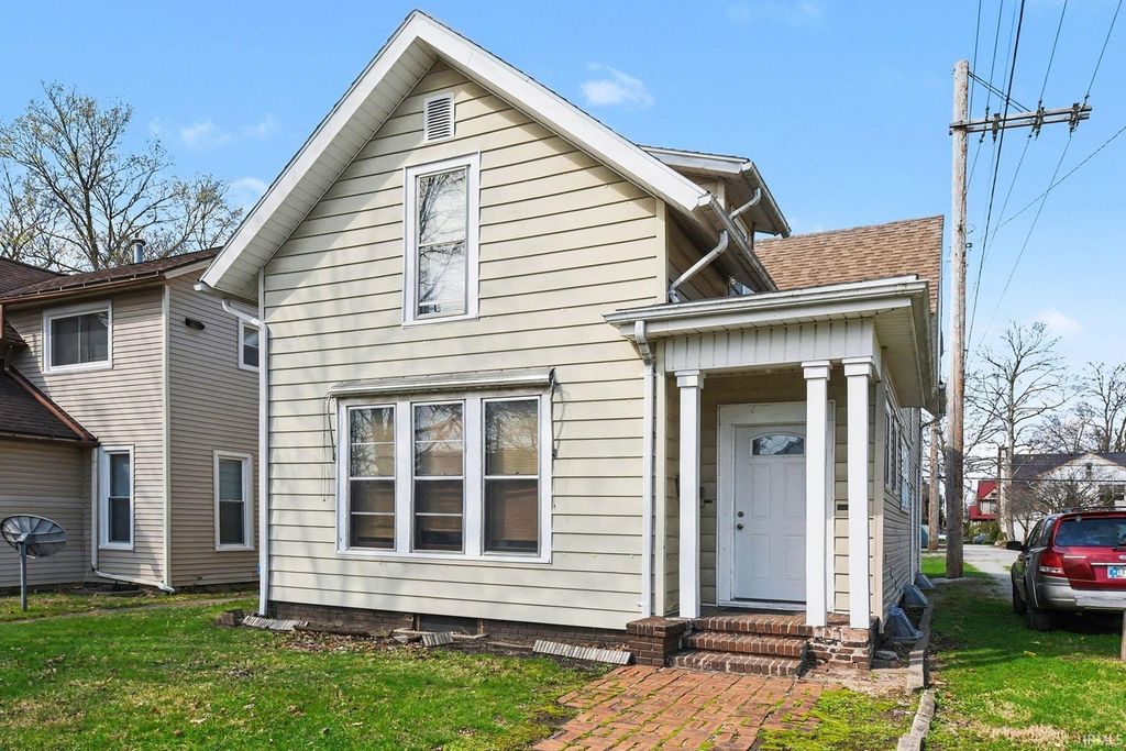 313 S 7th Street, Goshen, IN 46528