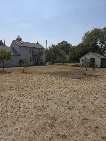12117 E Valleyway Ave, Spokane Valley, WA 99206