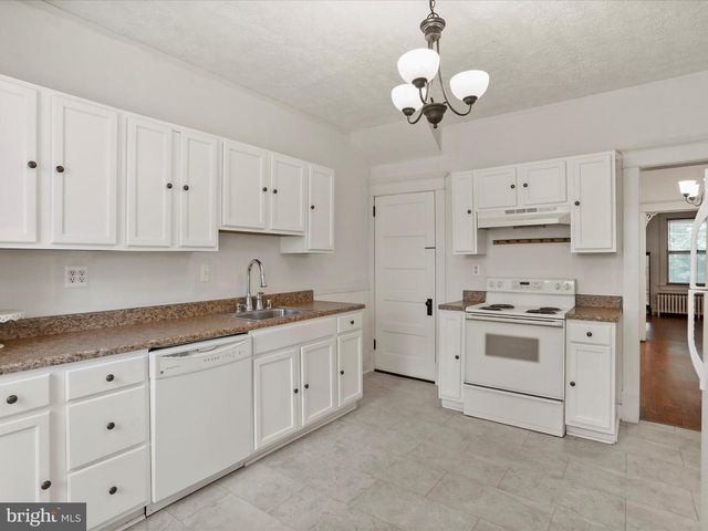 615 PATTERSON AVE, Cumberland, MD 21502