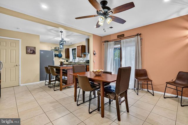 8 CENTAURI AVE, Sewell, NJ 08080