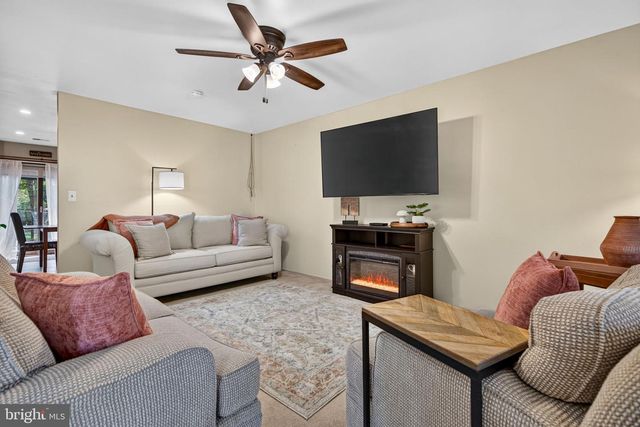 8 CENTAURI AVE, Sewell, NJ 08080
