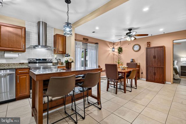 8 CENTAURI AVE, Sewell, NJ 08080