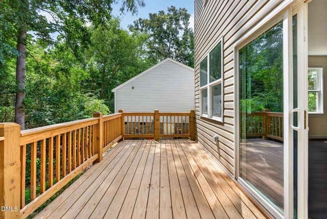 6209 River Breeze Court, Raleigh, NC 27604
