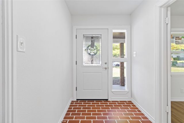 7800 Arnold Terrace, North Richland Hills, TX 76180