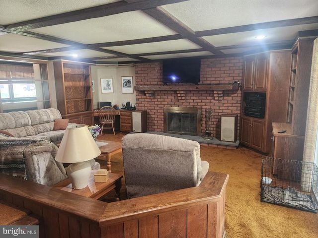 85 COUNTRY LN, Landisville, PA 17538