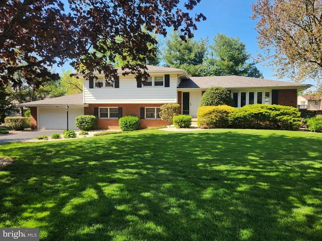 85 COUNTRY LN, Landisville, PA 17538