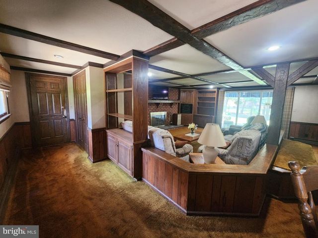 85 COUNTRY LN, Landisville, PA 17538