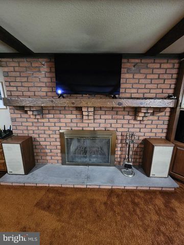 85 COUNTRY LN, Landisville, PA 17538