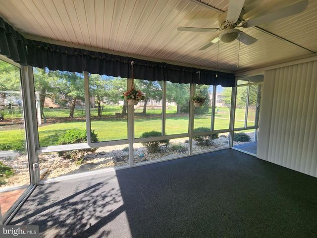 85 COUNTRY LN, Landisville, PA 17538