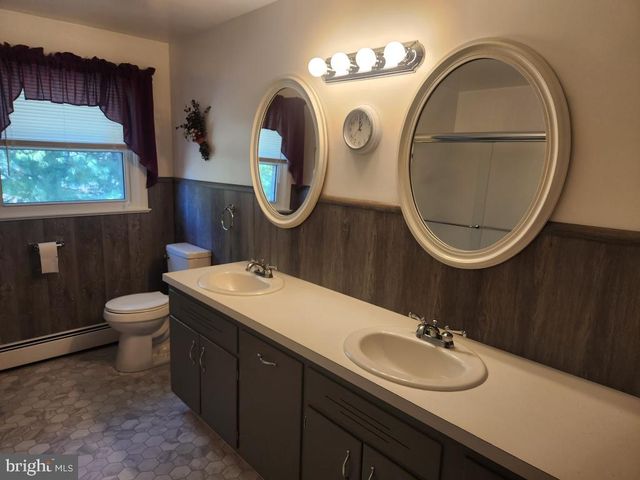 85 COUNTRY LN, Landisville, PA 17538