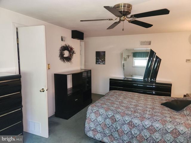 85 COUNTRY LN, Landisville, PA 17538