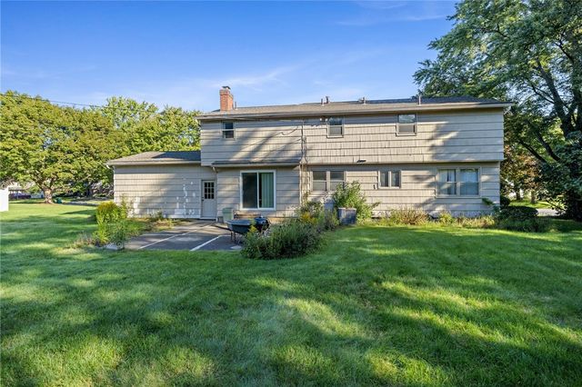 185 Viennawood Drive, Brighton, NY 14618