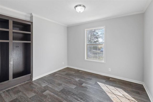 317 N Smokey Cove Rd, Singer, LA 70660